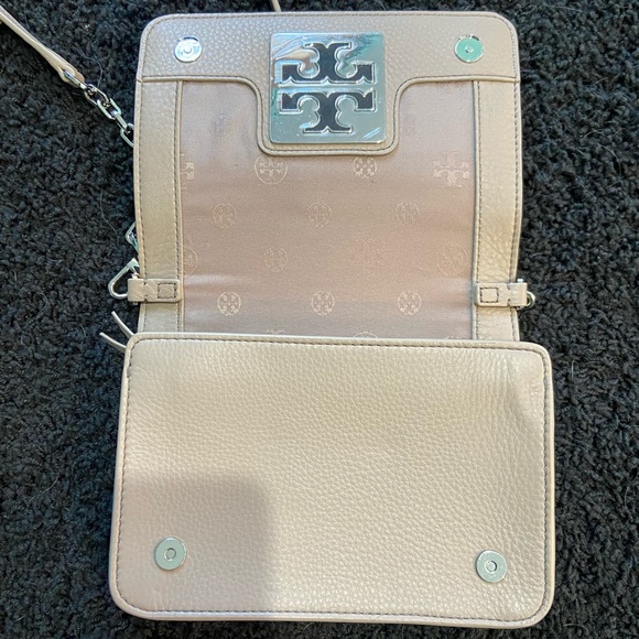 Tory Burch purse - Picture 2 of 5